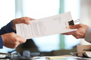 Leia mais sobre o artigo Empresas sempre perdem na justiça do trabalho? Descubra a verdade.